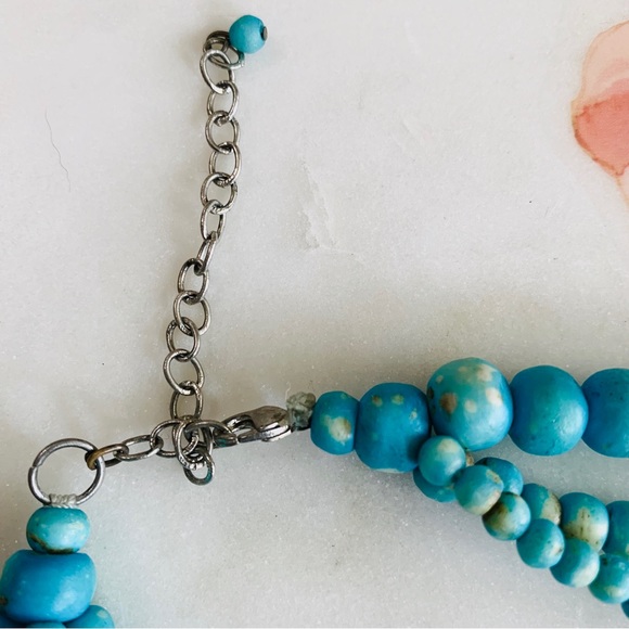 TURQUOISE TRIPLE STRAND NECKLACE - Picture 6 of 14